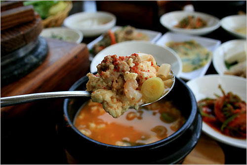 맛있는 순두부찌개 